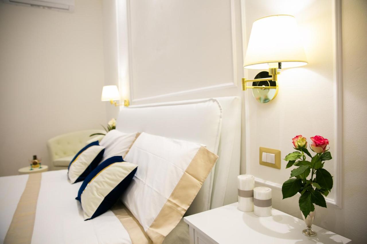 Viale Italia Boutique Rooms サッサリ エクステリア 写真