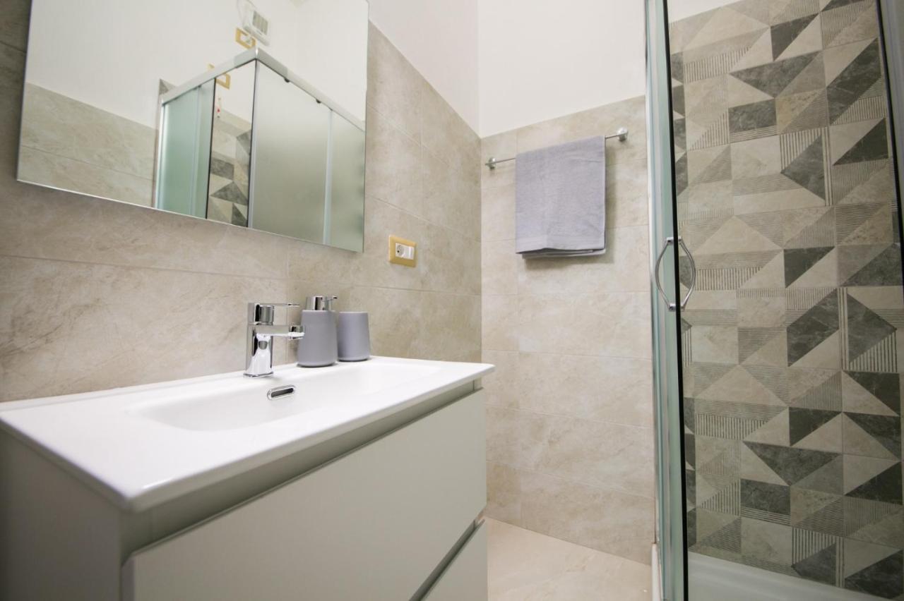 Viale Italia Boutique Rooms サッサリ エクステリア 写真
